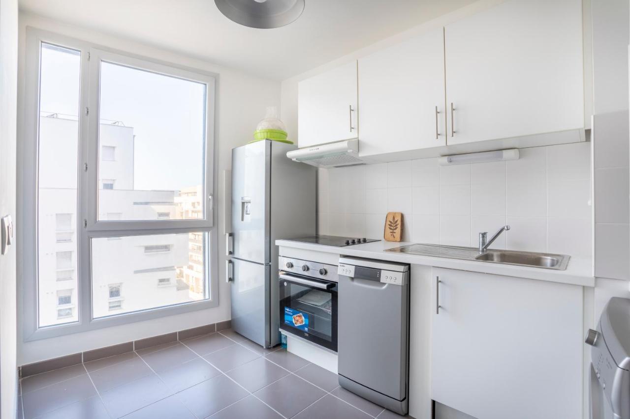New Joliette Comfortable Apartment Well Located With Private Parking Marseille Bagian luar foto